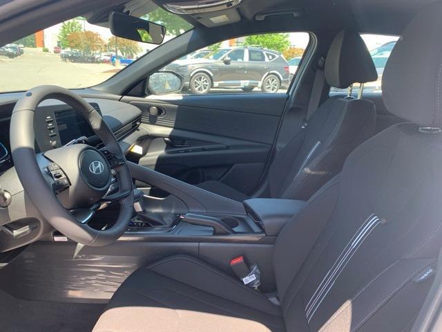 new 2025 Hyundai Elantra car, priced at $23,595
