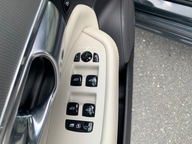 used 2022 Volvo XC90 Recharge Plug-In Hybrid car, priced at $40,384