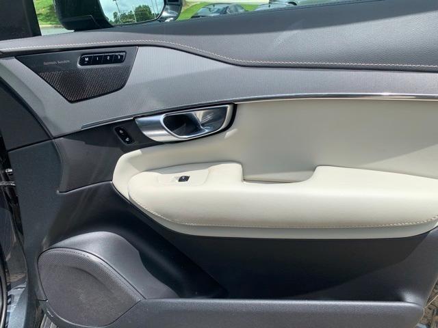 used 2022 Volvo XC90 Recharge Plug-In Hybrid car, priced at $40,384