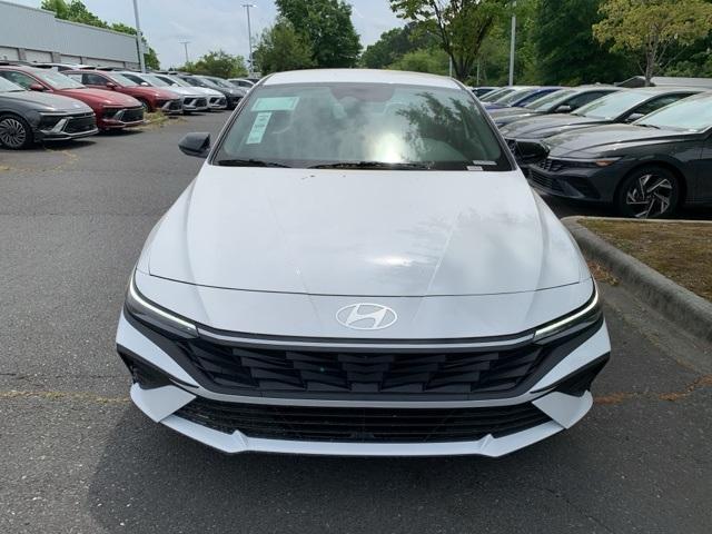 new 2025 Hyundai Elantra car, priced at $23,428