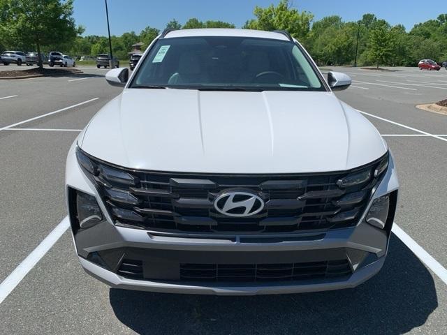 new 2025 Hyundai Tucson car, priced at $30,377