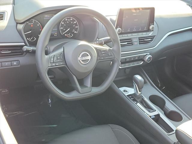 new 2025 Nissan Altima car, priced at $25,640