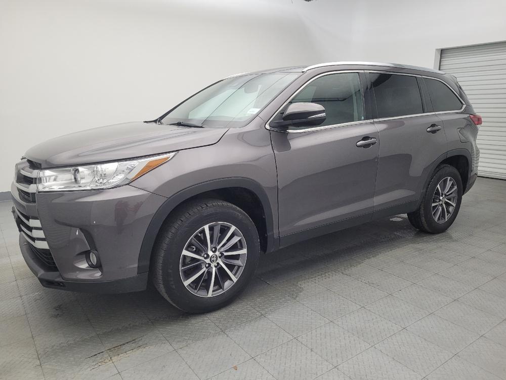 used 2019 Toyota Highlander car, priced at $24,095