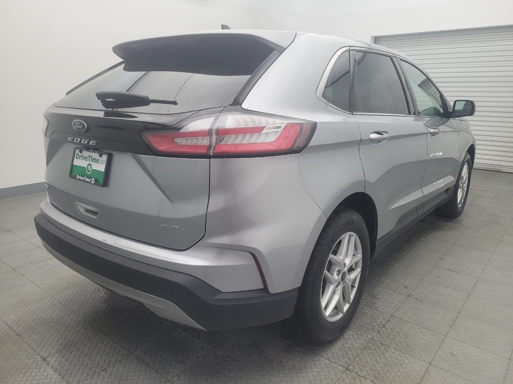 used 2024 Ford Edge car, priced at $29,995