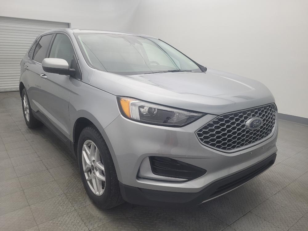 used 2024 Ford Edge car, priced at $29,995