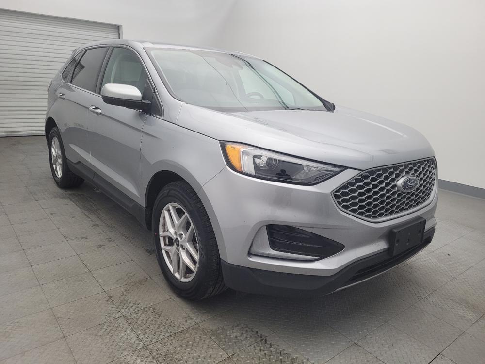 used 2024 Ford Edge car, priced at $28,395