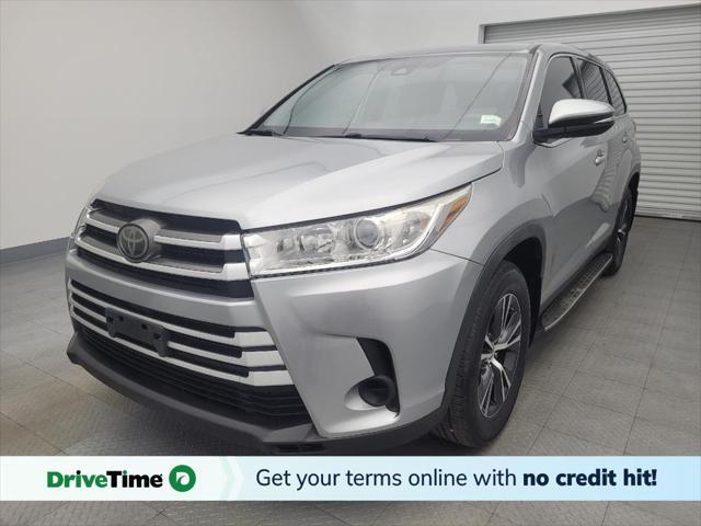 used 2019 Toyota Highlander car, priced at $22,195