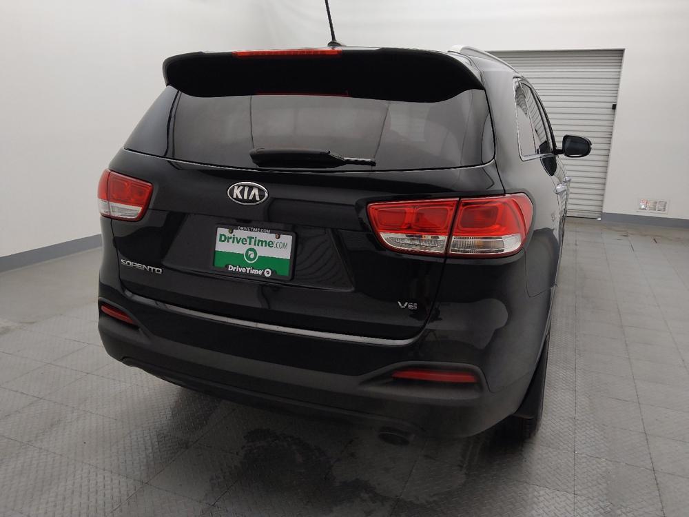 used 2018 Kia Sorento car, priced at $17,095