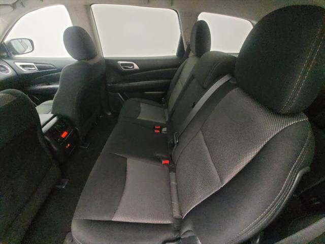 used 2020 Nissan Pathfinder car, priced at $19,395