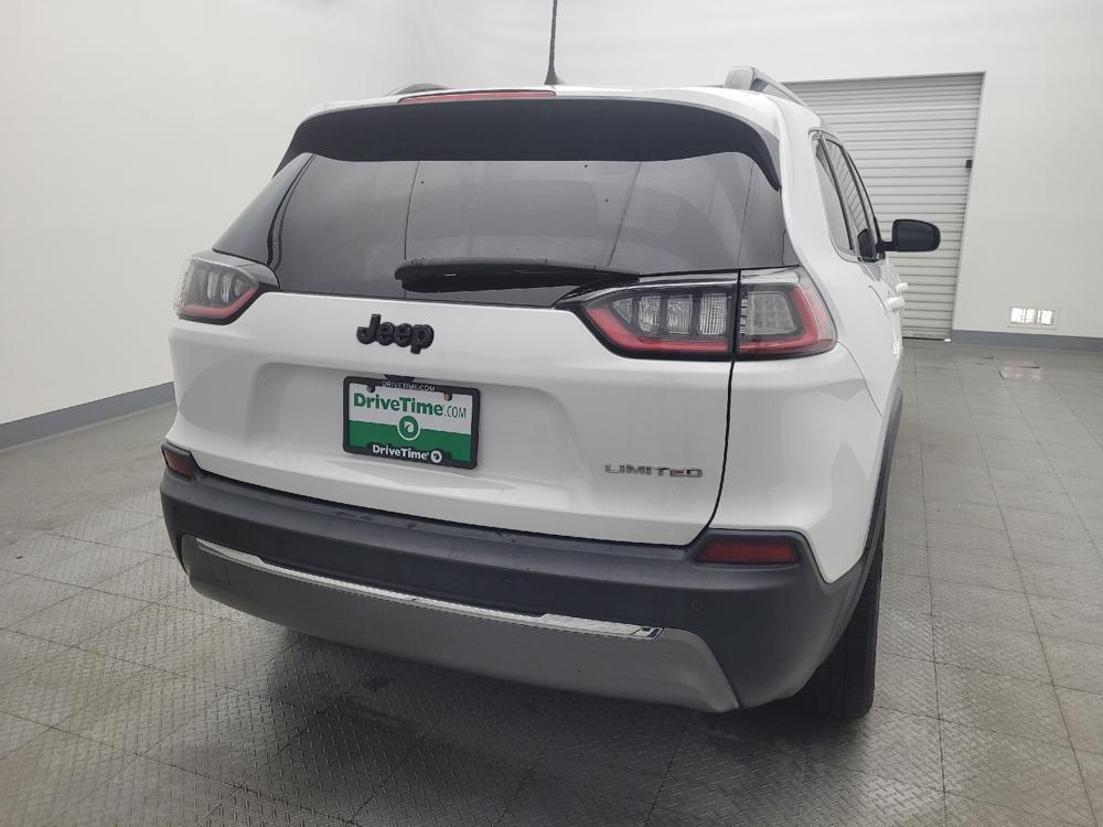 used 2019 Jeep Cherokee car, priced at $18,495