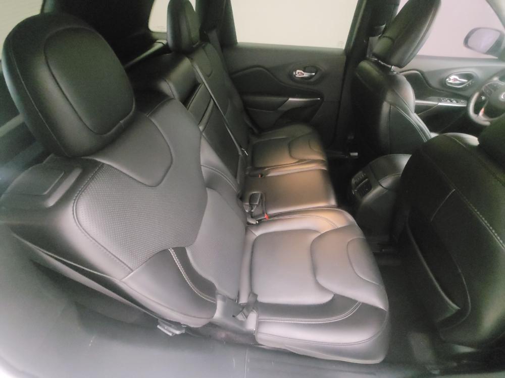 used 2019 Jeep Cherokee car, priced at $18,495