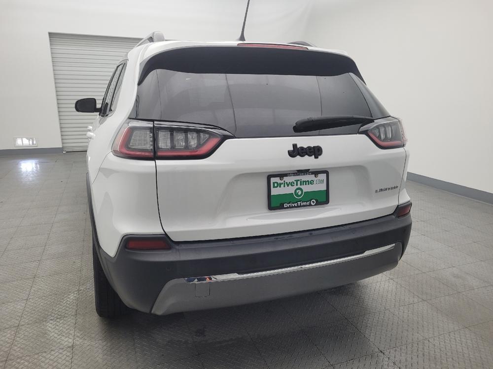 used 2019 Jeep Cherokee car, priced at $18,495