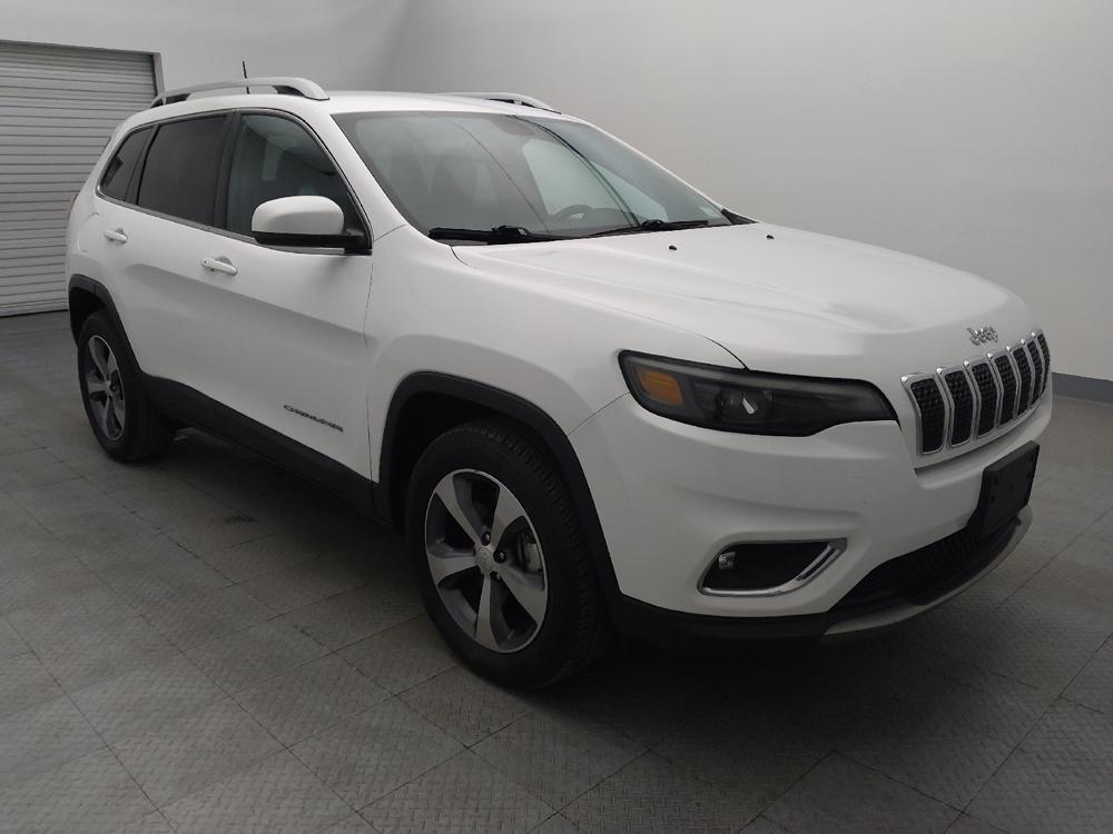 used 2019 Jeep Cherokee car, priced at $18,595