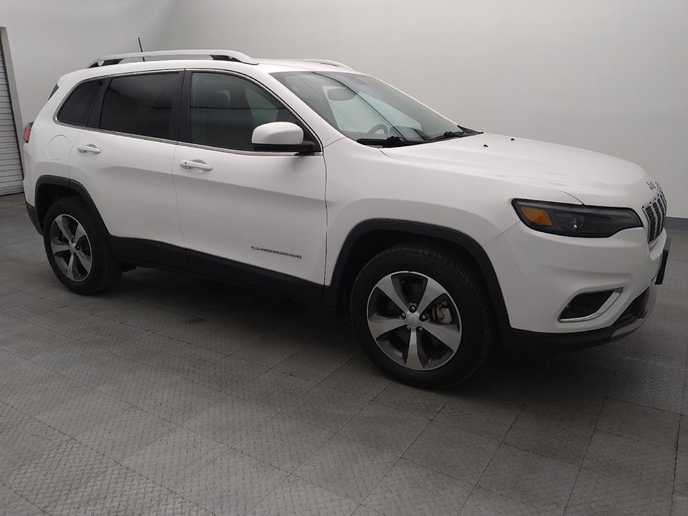used 2019 Jeep Cherokee car, priced at $18,595
