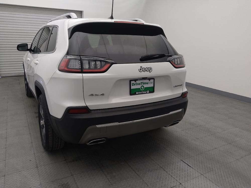 used 2019 Jeep Cherokee car, priced at $18,595