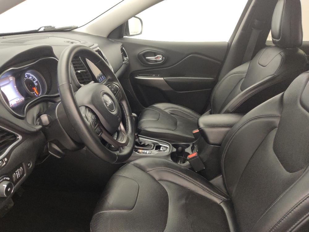 used 2019 Jeep Cherokee car, priced at $18,595