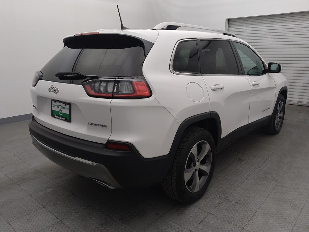 used 2019 Jeep Cherokee car, priced at $18,595
