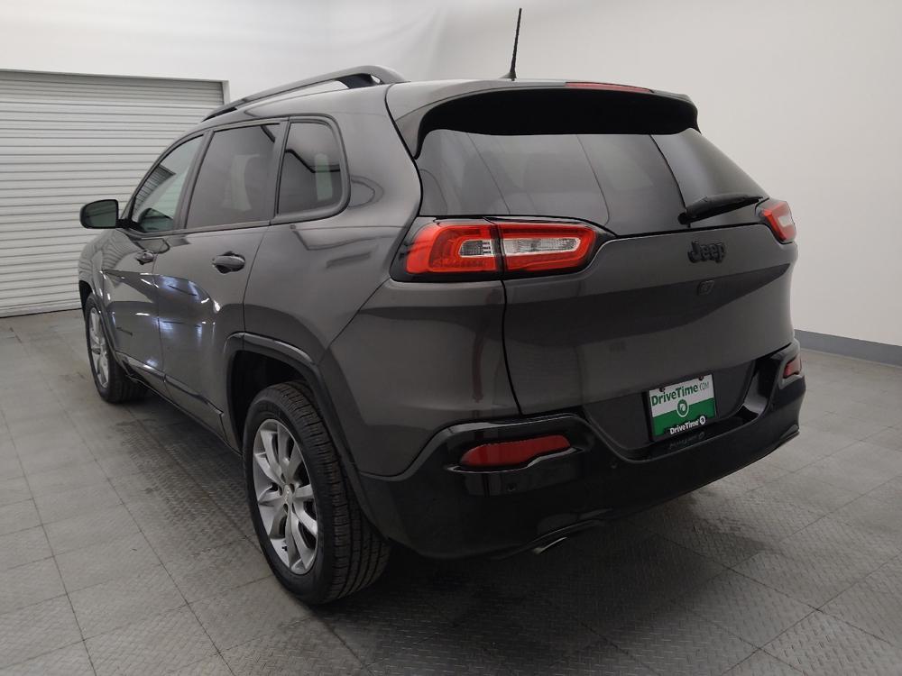 used 2018 Jeep Cherokee car, priced at $18,195