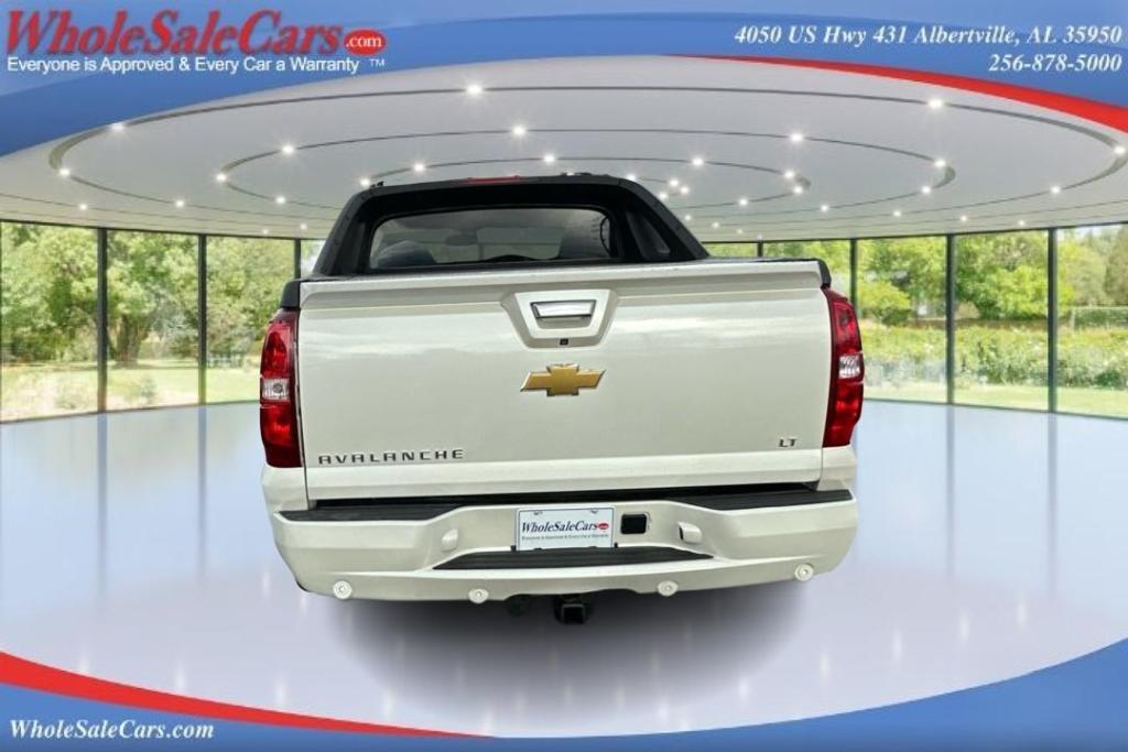 used 2011 Chevrolet Avalanche car, priced at $16,995