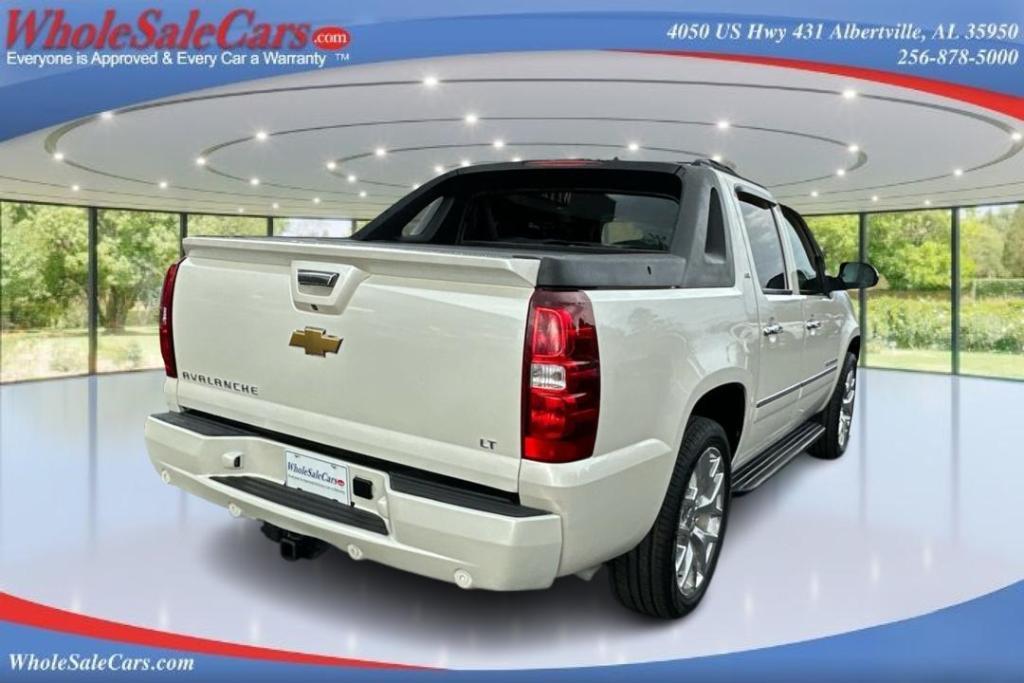 used 2011 Chevrolet Avalanche car, priced at $16,995