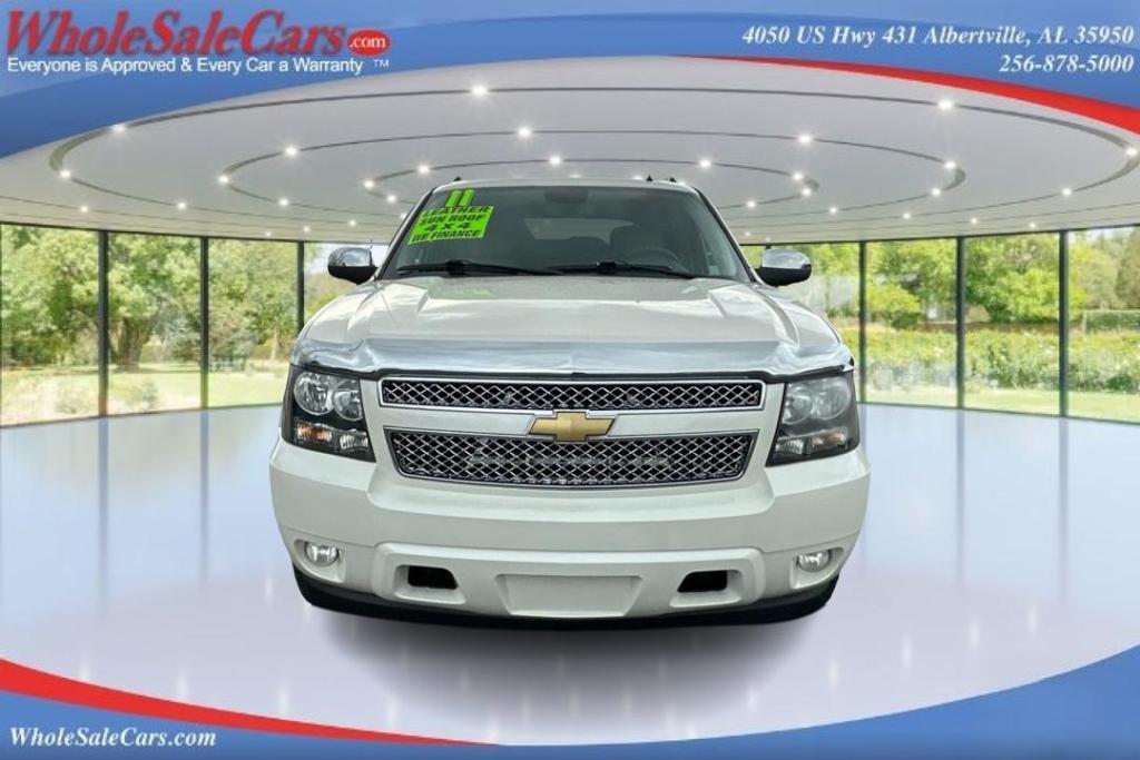 used 2011 Chevrolet Avalanche car, priced at $16,995