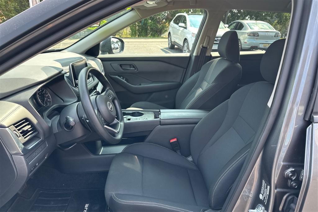 used 2024 Nissan Rogue car, priced at $24,995