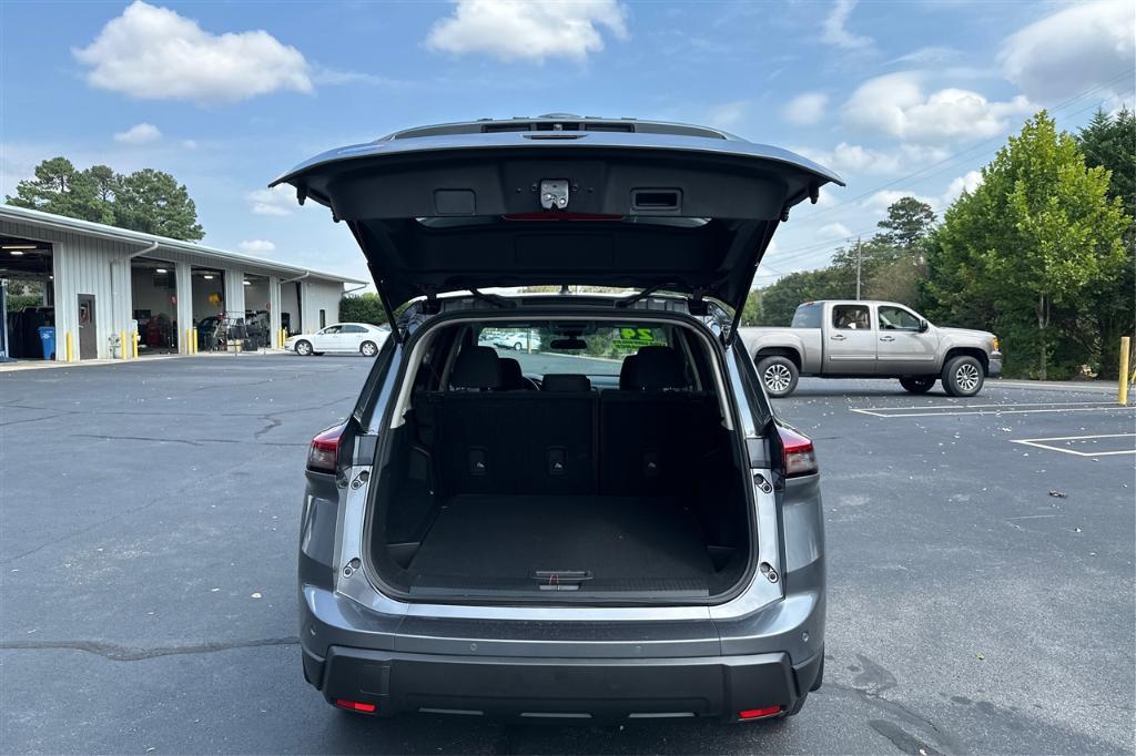 used 2024 Nissan Rogue car, priced at $24,995