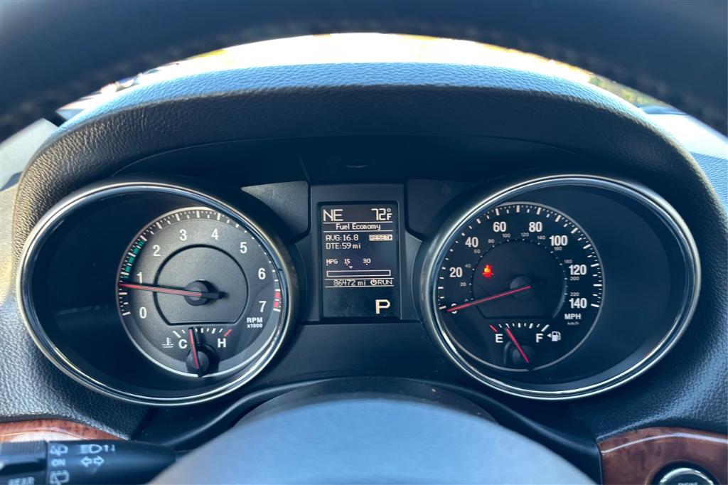 used 2012 Jeep Grand Cherokee car, priced at $14,995