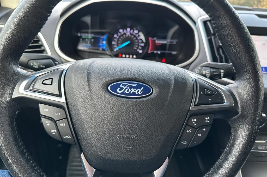 used 2020 Ford Edge car, priced at $18,995