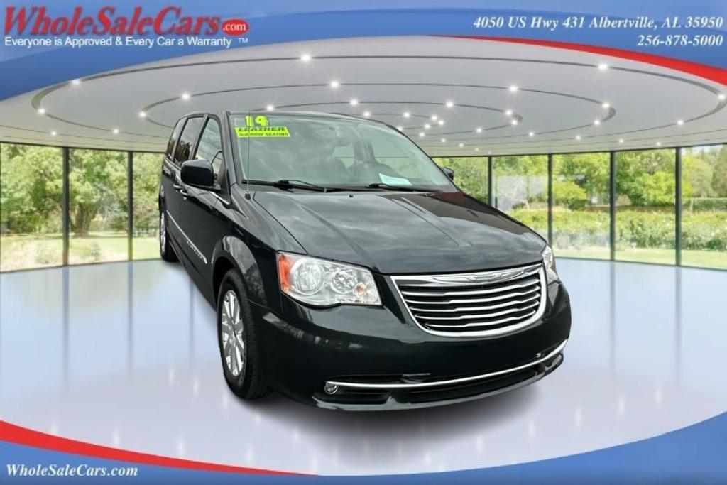 used 2014 Chrysler Town & Country car, priced at $13,995