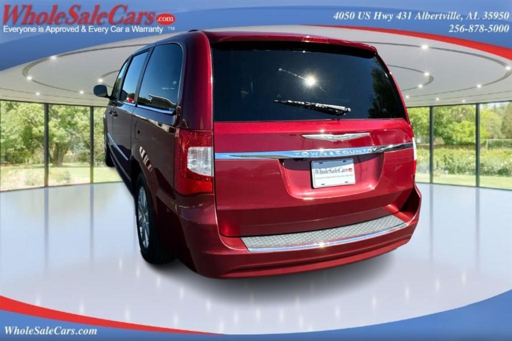used 2013 Chrysler Town & Country car, priced at $13,995