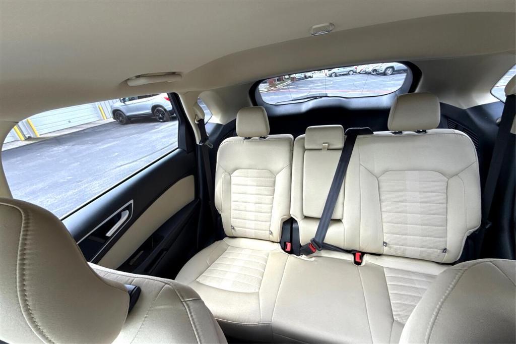 used 2019 Ford Edge car, priced at $18,995