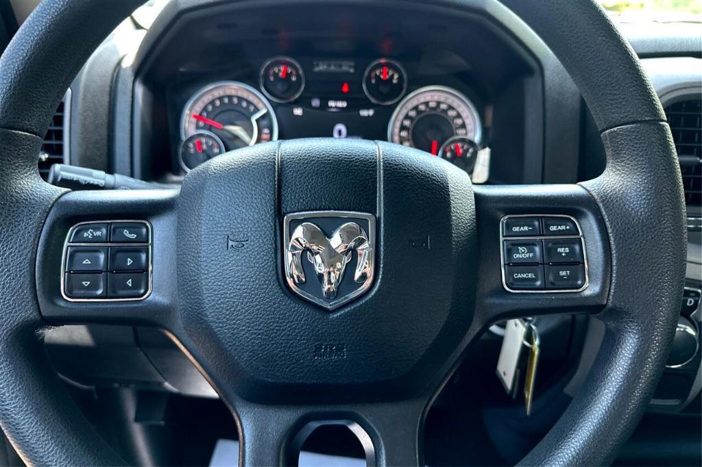 used 2021 Ram 1500 Classic car, priced at $24,995