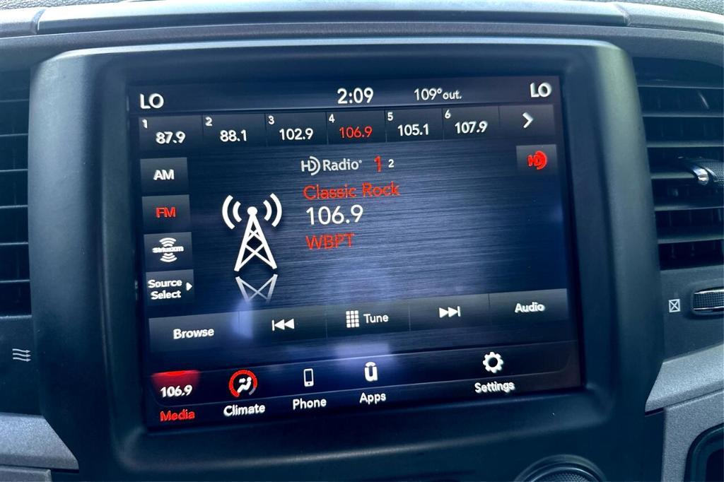 used 2021 Ram 1500 Classic car, priced at $24,995