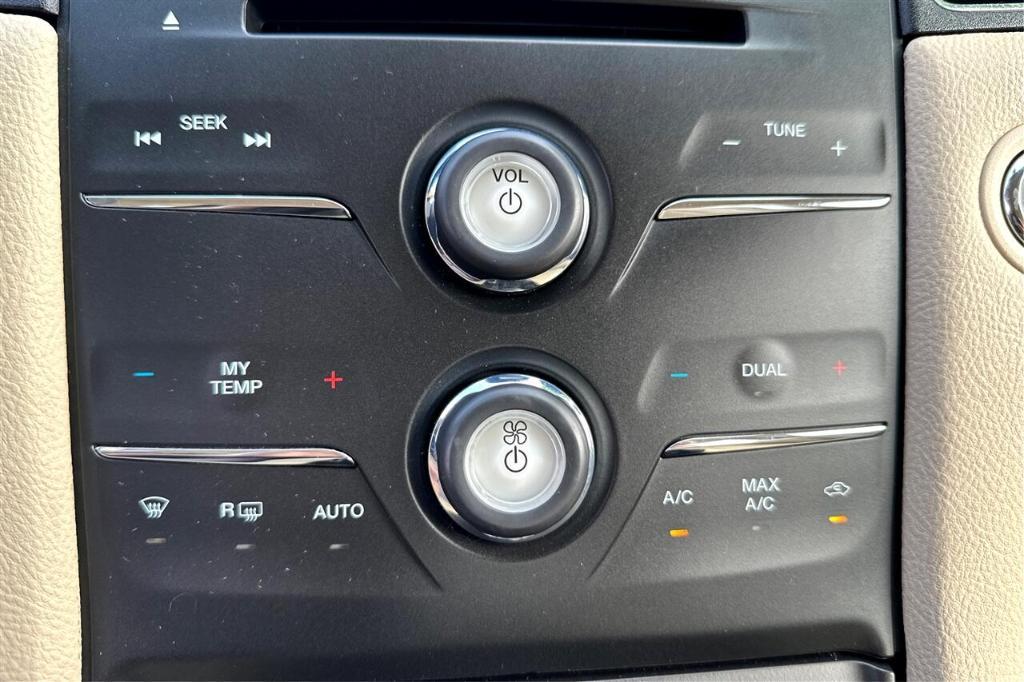 used 2015 Ford Taurus car, priced at $13,995
