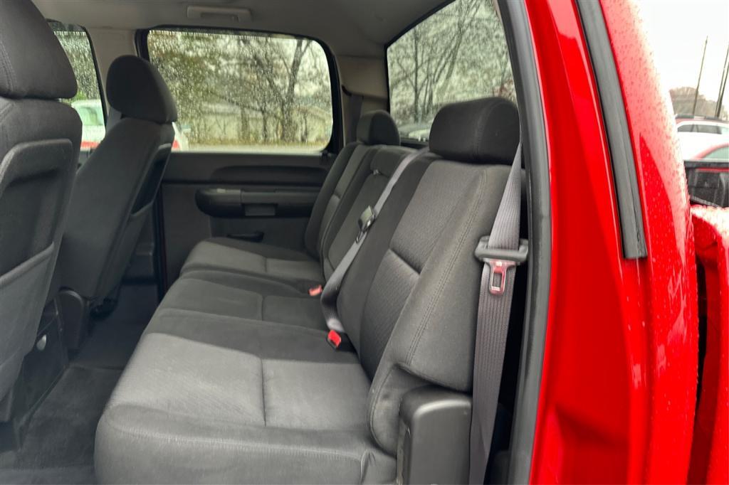 used 2011 Chevrolet Silverado 1500 car, priced at $17,995