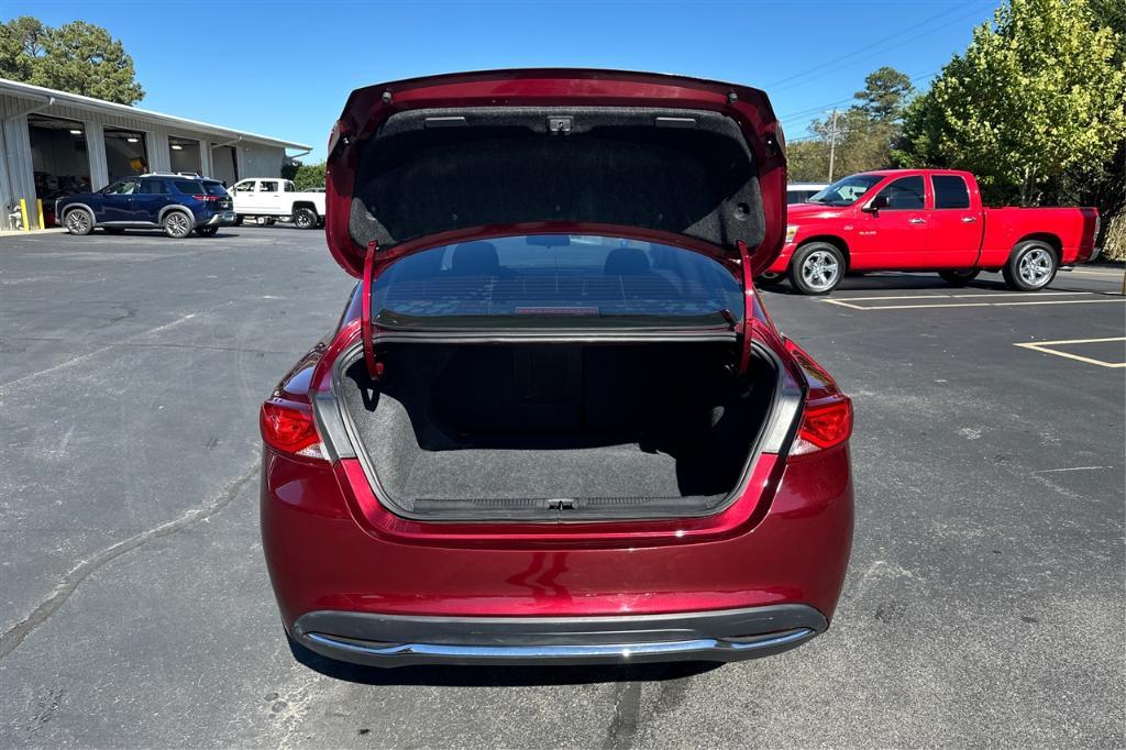 used 2016 Chrysler 200 car, priced at $13,995