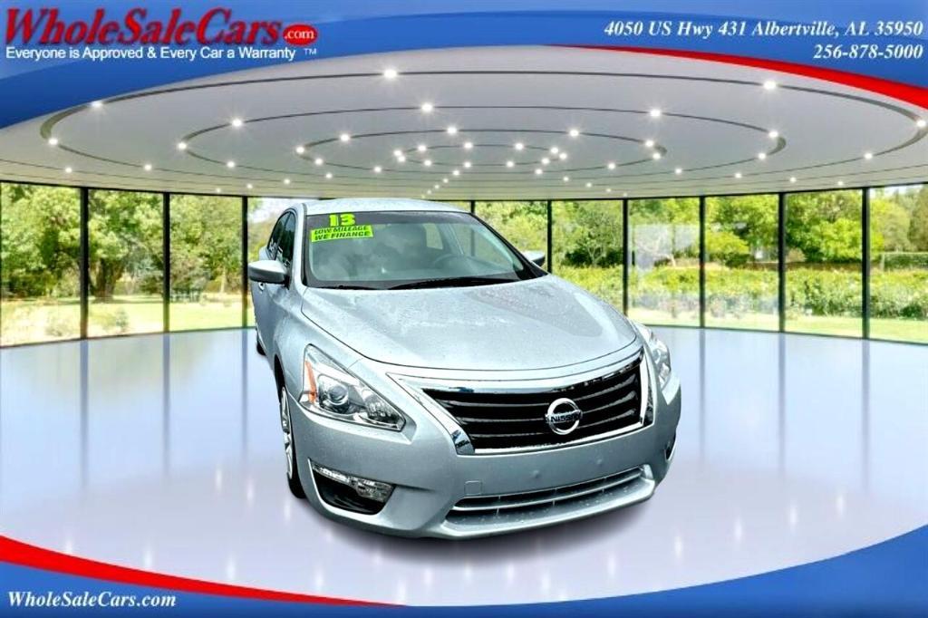 used 2013 Nissan Altima car, priced at $12,995