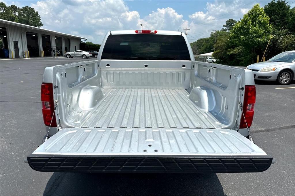 used 2013 Chevrolet Silverado 1500 car, priced at $17,995