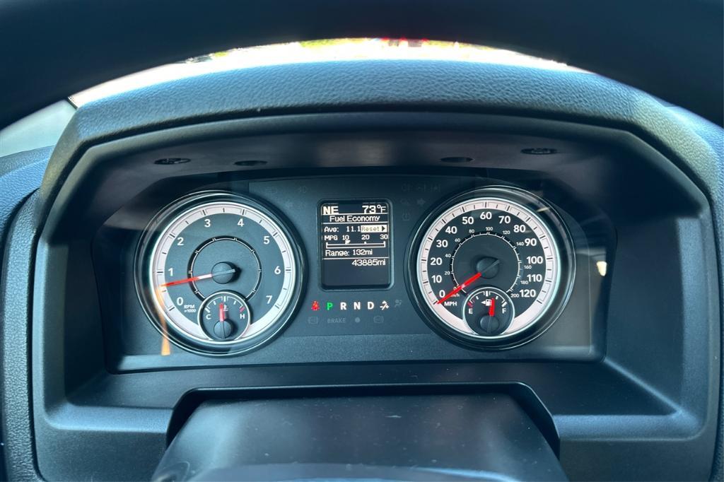 used 2022 Ram 1500 Classic car, priced at $24,995
