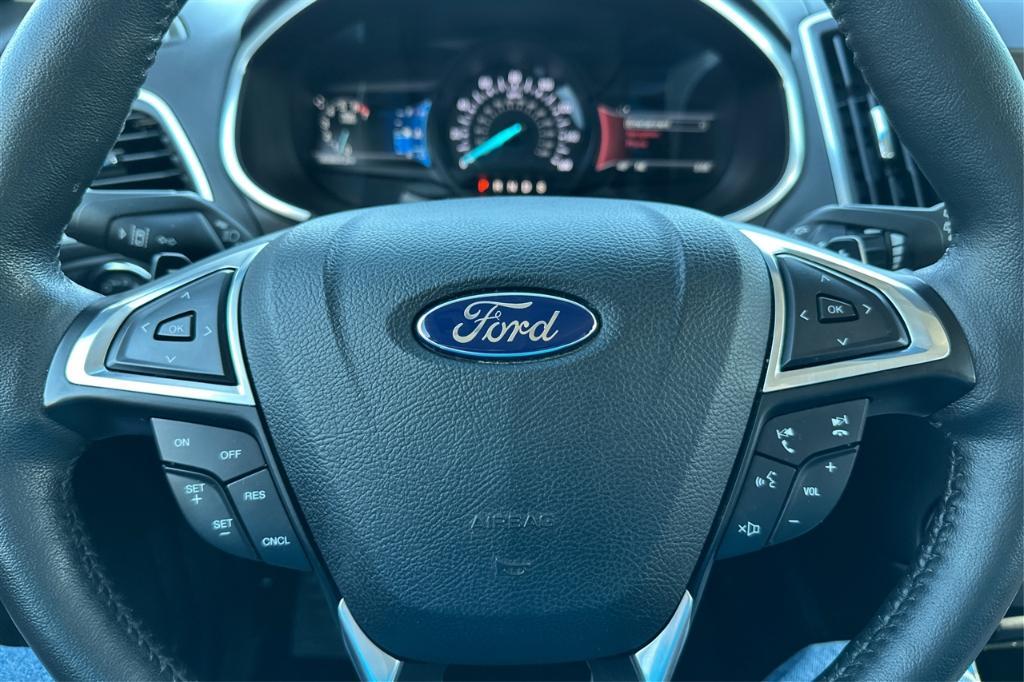 used 2015 Ford Edge car, priced at $17,995