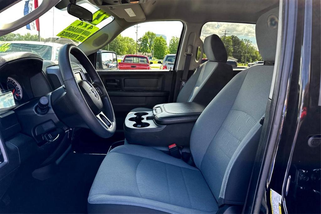 used 2022 Ram 1500 Classic car, priced at $27,995