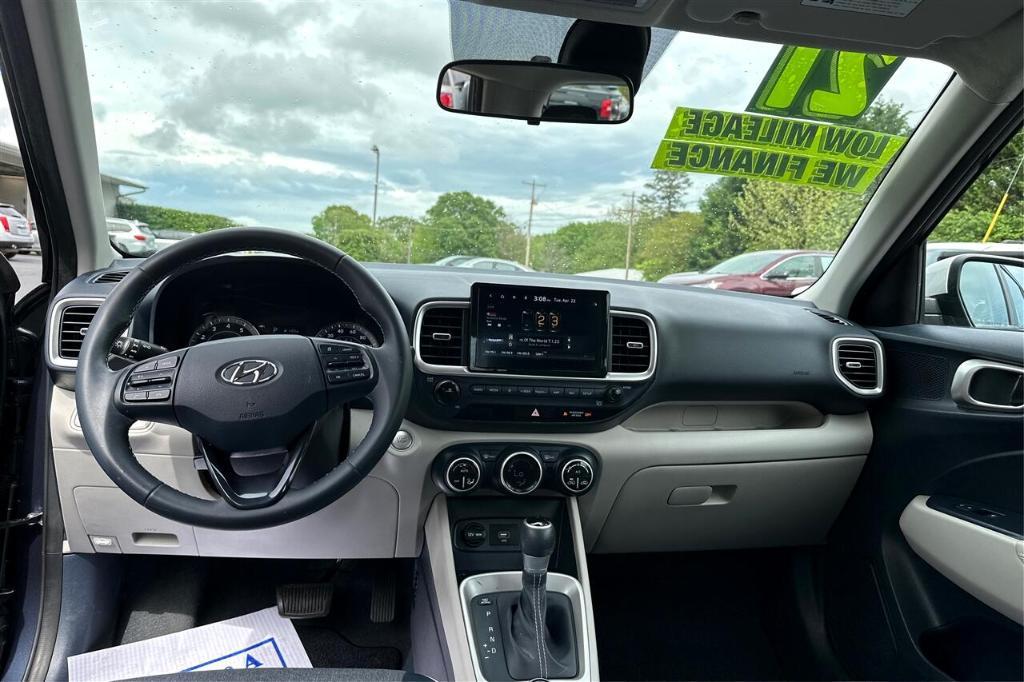 used 2021 Hyundai Venue car, priced at $18,995