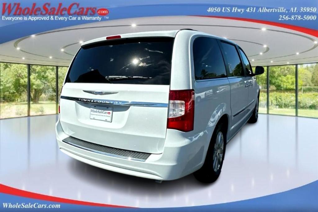 used 2016 Chrysler Town & Country car, priced at $12,995