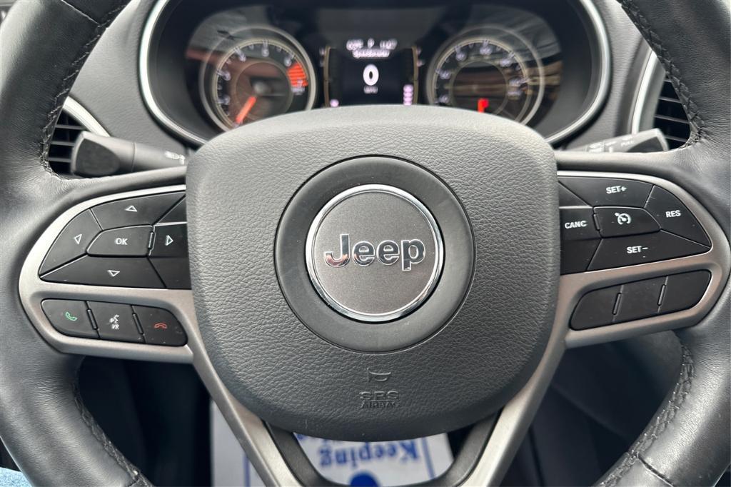 used 2019 Jeep Cherokee car, priced at $19,995