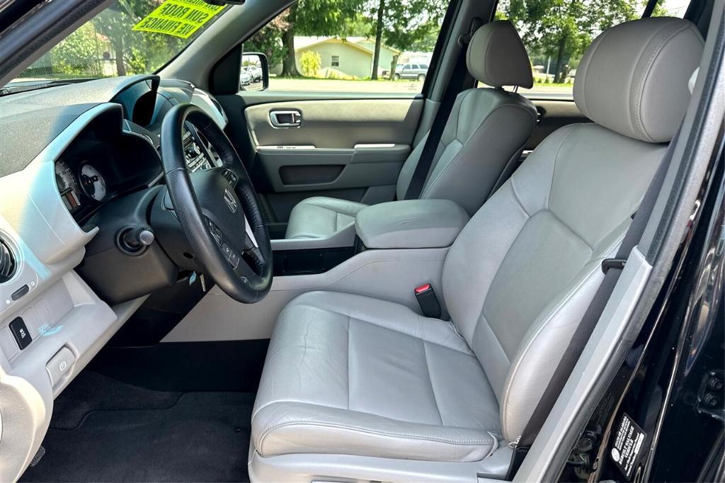 used 2012 Honda Pilot car, priced at $15,995