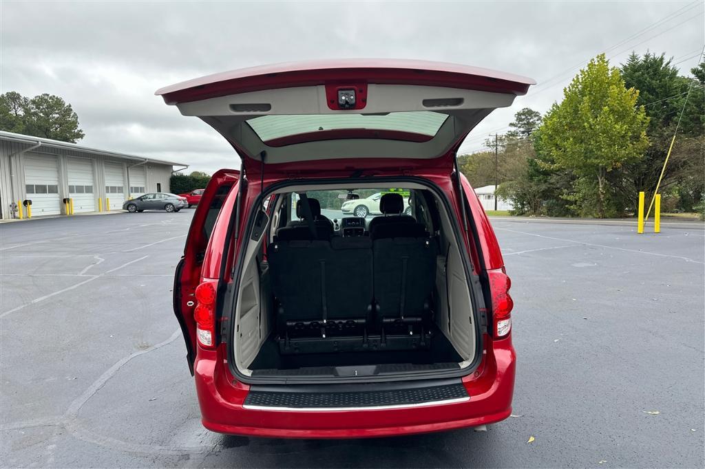 used 2014 Dodge Grand Caravan car, priced at $12,995