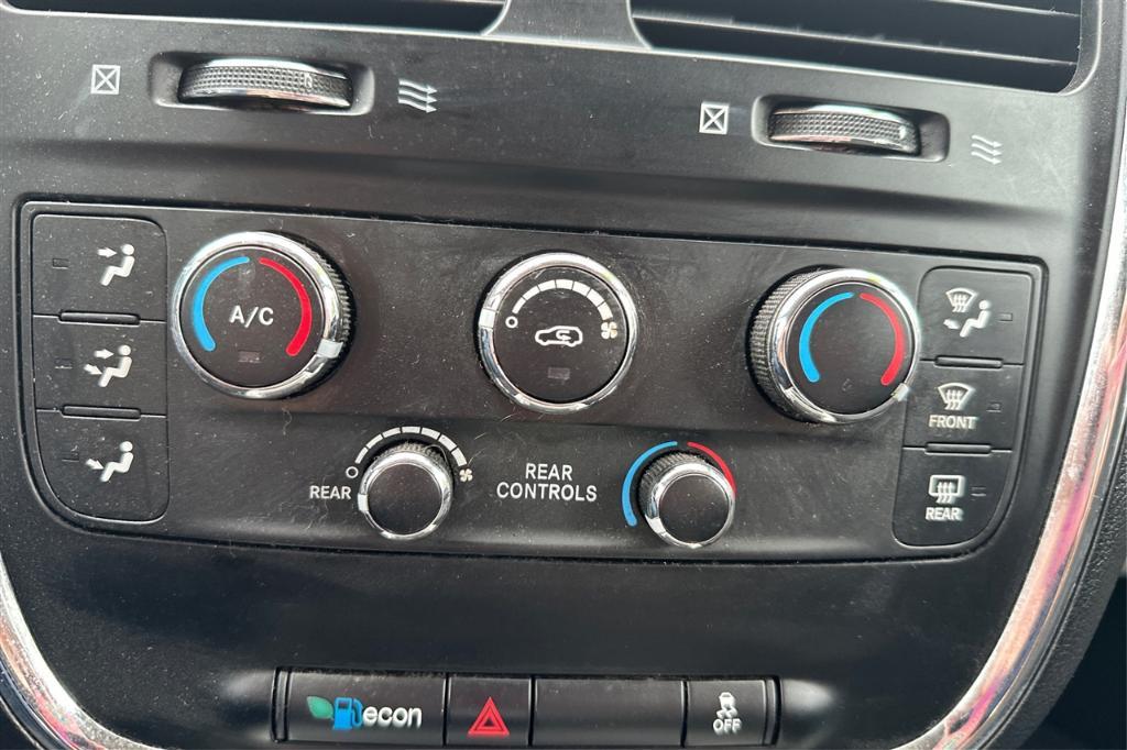 used 2014 Dodge Grand Caravan car, priced at $12,995