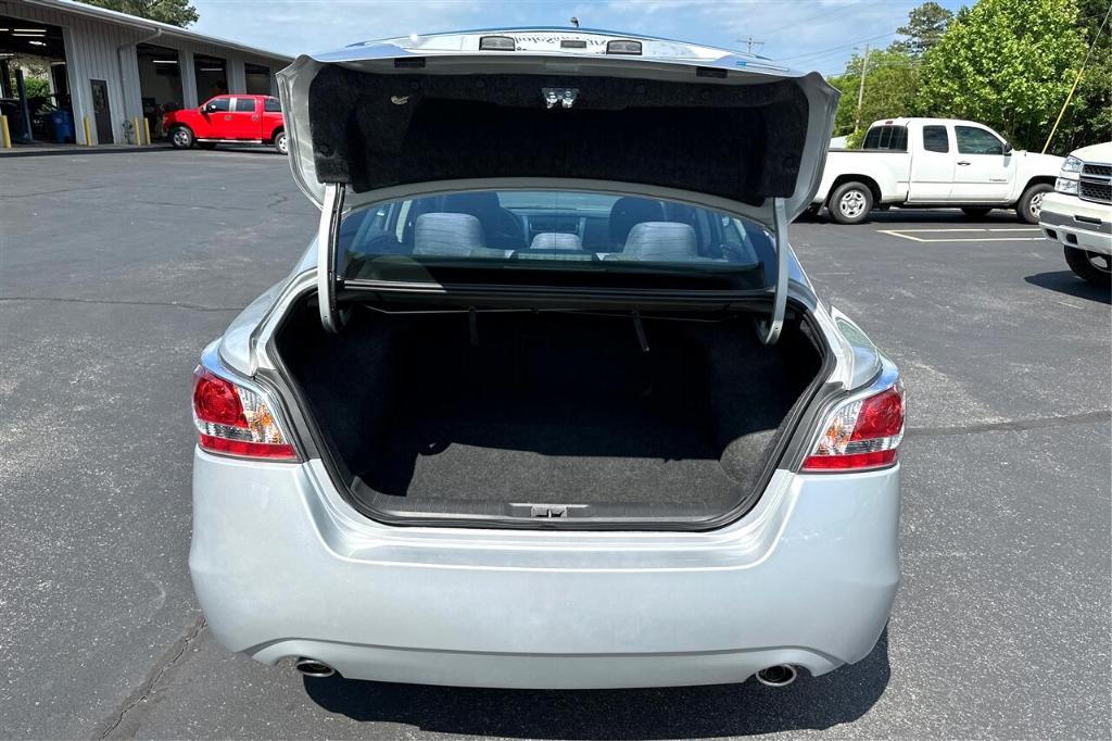 used 2014 Nissan Altima car, priced at $13,995