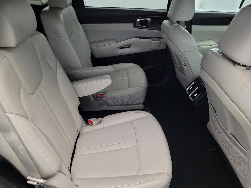 used 2021 Kia Sorento Hybrid car, priced at $22,795